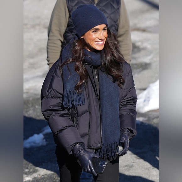 Other Stories wool scarf in navy blue - Picture 1 of 6